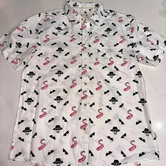 VSTR Other - VSTR Men’s short sleeve button down Skulls Flamingos Shades graphics L